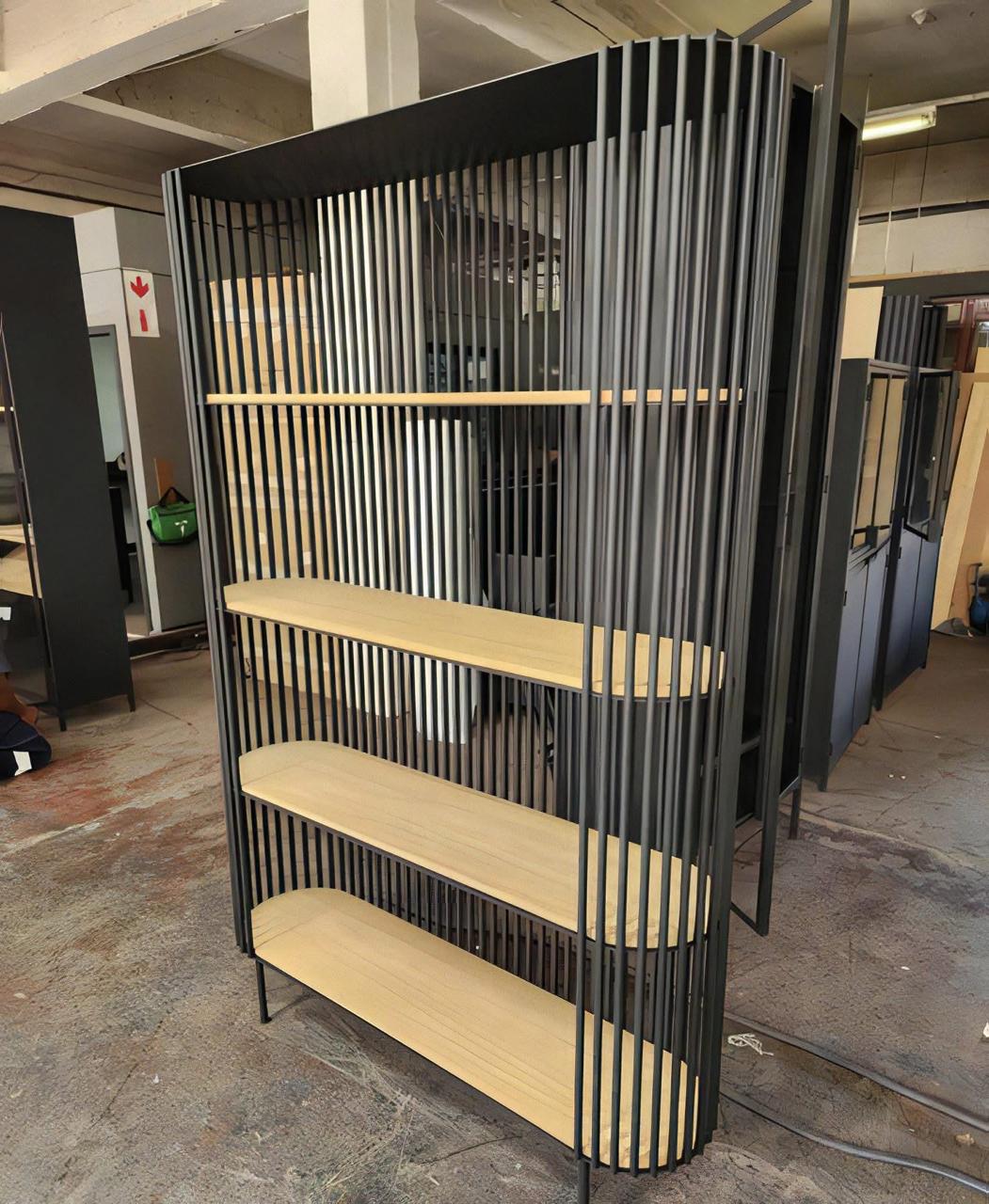 اثاث معدني 285