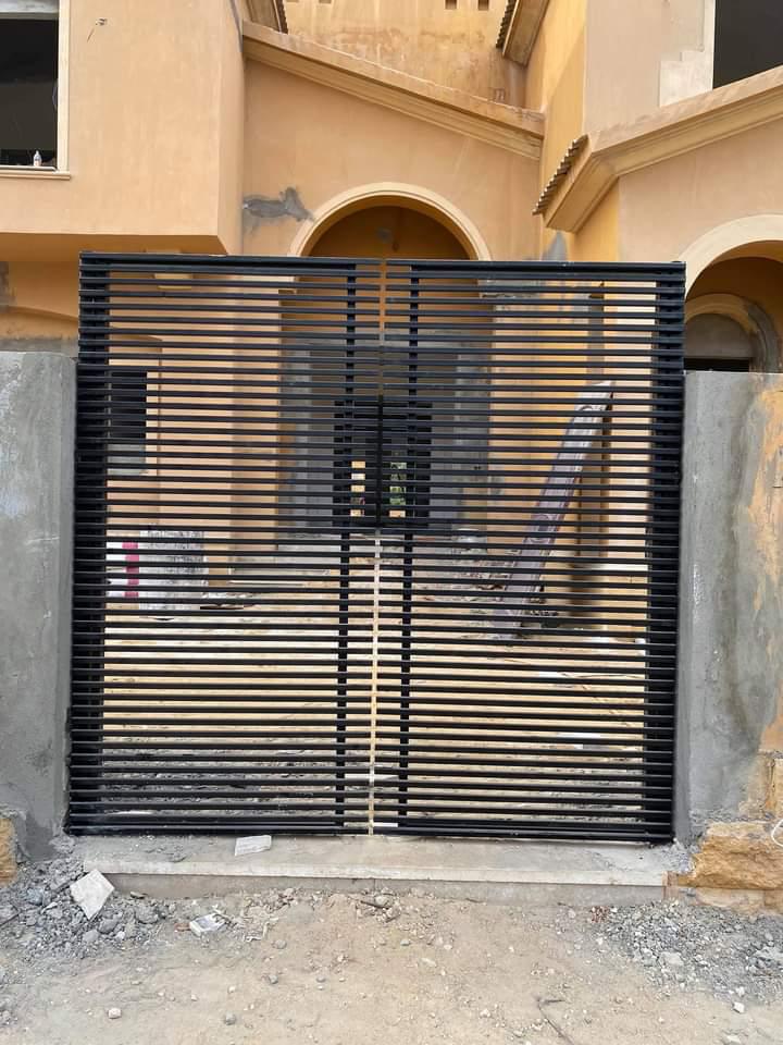 قسم أعمال ستيل مودرن